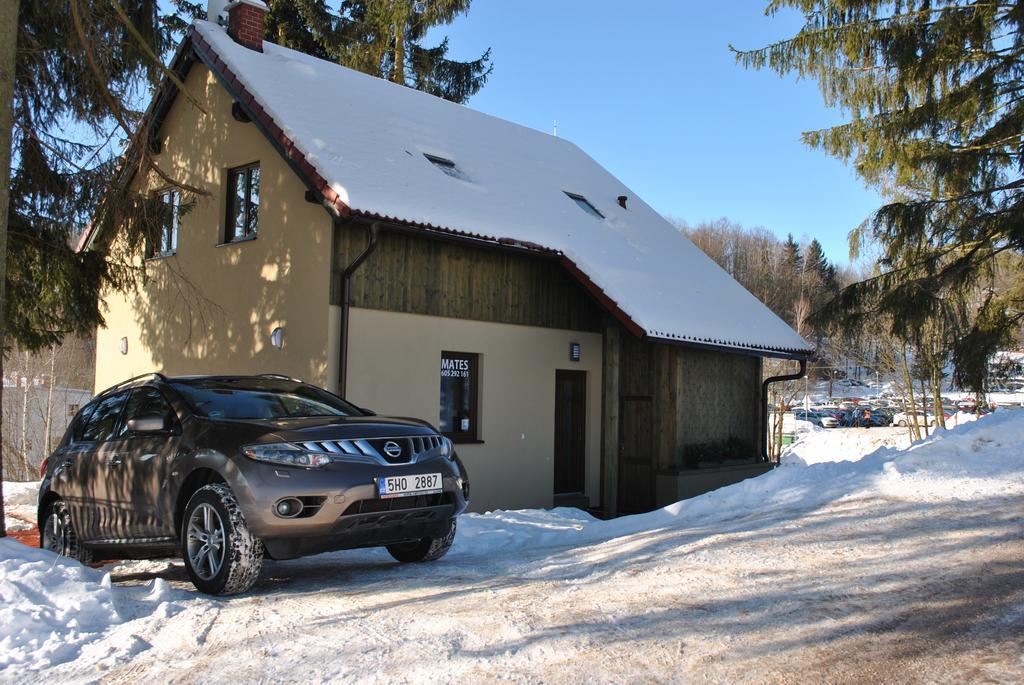 Chalupa Mates Černý Důl Habitación foto